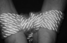 pretty rope shackles from atlantarubber (Goo)