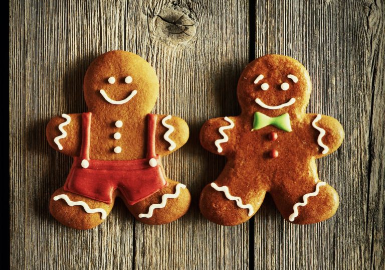 gingerbread men - deposit photos